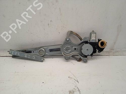 Used Front left window mechanism TOYOTA YARIS (_P9_) 1.4 D-4D (NLP90_, NLP90R) (90 hp) 11165995
