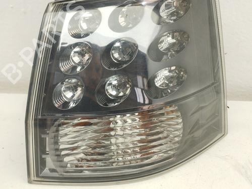 Farolim direito Farolim direito MITSUBISHI OUTLANDER II (CW_W) 2.0 DI-D (CW8W) (140 hp) 35955223 35955223