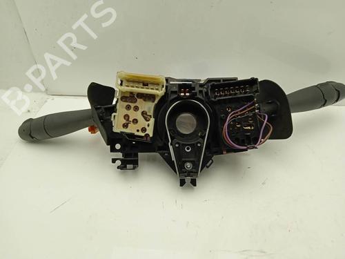 Headlight switch RENAULT CLIO II (BB_, CB_) | BP4263672I24