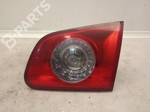 right-tailgate-light-vw-passat-b6-variant-3c5-20-tdi-16v-3c9945094-led-2005-2006-2007-2008-2009-2010-2011-11161482 main image