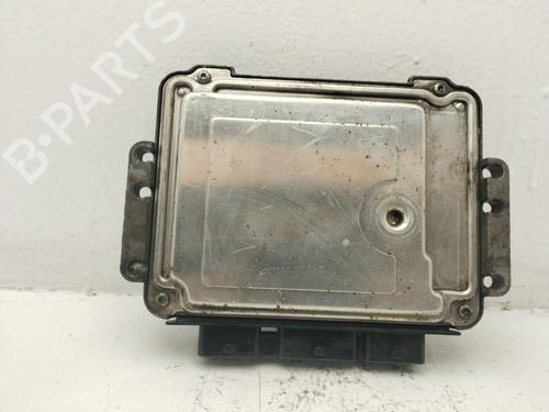 engine-control-unit-ecu-ford-focus-c-max-dm2-2003-2004-2005-2006-2007-40183809 main image