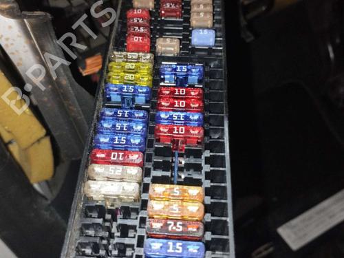 Used Fuse box SKODA FABIA II (542) 1.2 (60 hp) 18881499
