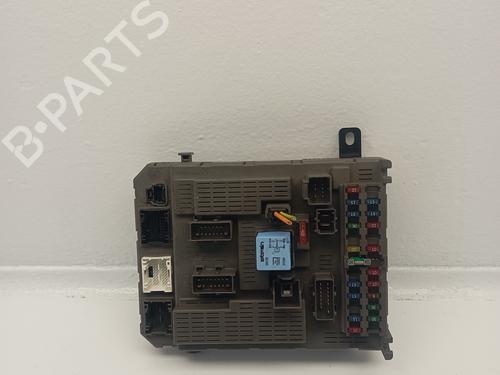 Used Fuse box CITROËN C5 I (DC_) 2.0 HDi (DCRHZB, DCRHZE) (109 hp) 31616862