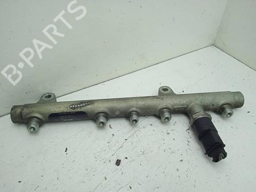 Used Injection rail RENAULT MEGANE I (BA0/1_) [1995-2004]  4305790