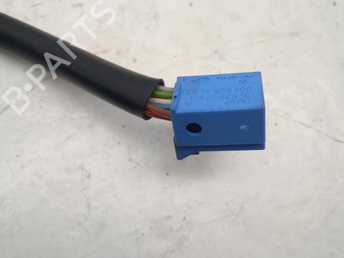 Left front window switch MERCEDES-BENZ C-CLASS (W203) C 220 CDI (203.006, 203.008) | BP32188972I27