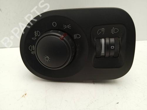 Used Headlight switch SEAT ALTEA (5P1) 1.9 TDI (105 hp) 4326380