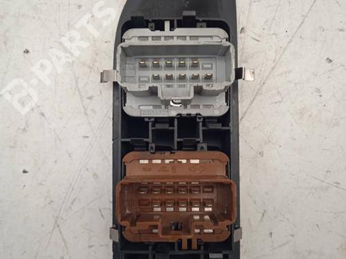 Left front window switch RENAULT VEL SATIS (BJ0_) | BP11155838I27
