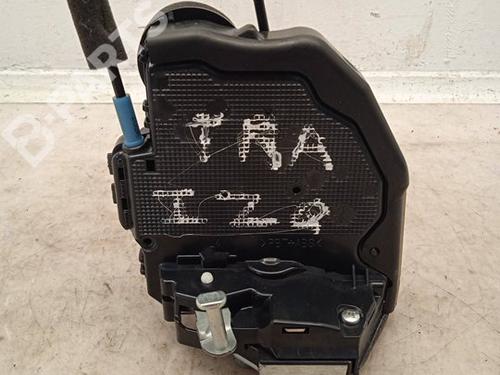 rear-left-lock-lexus-ct-zwa10_-4e9040116-2010-11159918 main image