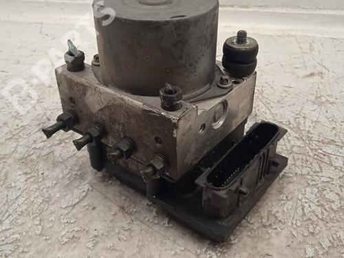 Used ABS pump ABS pump TOYOTA AYGO (_B1_) 1.0 (KGB10_, KGB10R) (68 hp) 11164170 11164170