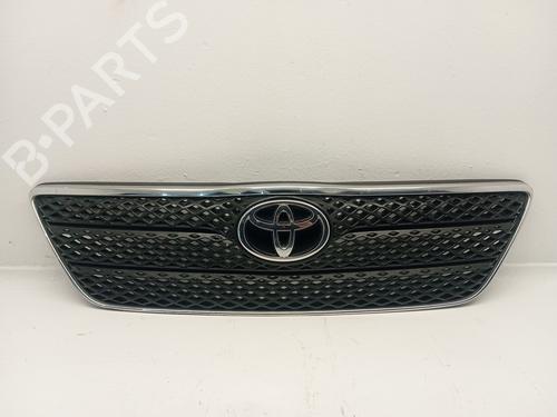 Used Grille TOYOTA COROLLA (_E12_) 2.0 D-4D (CDE120_, CDE120R) (90 hp) 22384929