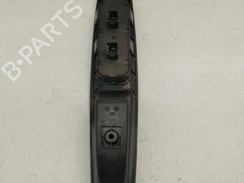 Left front window switch CITROËN C4 I (LC_) | BP19683640I27