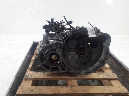 Used Gearbox Gearbox HYUNDAI TUCSON (JM) 2.0 CRDi (113 hp) 35981027 35981027