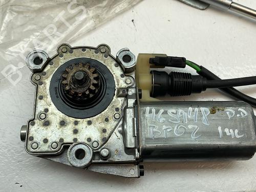 Used Right front window motor MERCEDES-BENZ S-CLASS (W140) S 420 (140.042, 140.043) (279 hp) 4284198