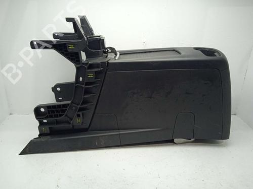 Used Middle console PEUGEOT 5008 (0U_, 0E_) [2009-2017]  31618082
