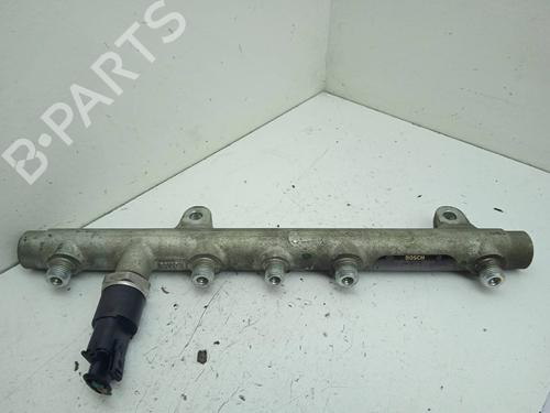 Used Injection rail RENAULT MEGANE Scenic (JA0/1_) 1.9 dTi (JA0N) (98 hp) 4316646