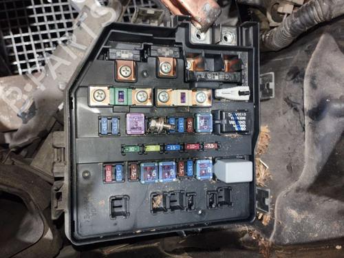 Used Fuse box HONDA CIVIC VIII Hatchback (FN, FK) 1.8 (FN1, FK2) (140 hp) 18112826