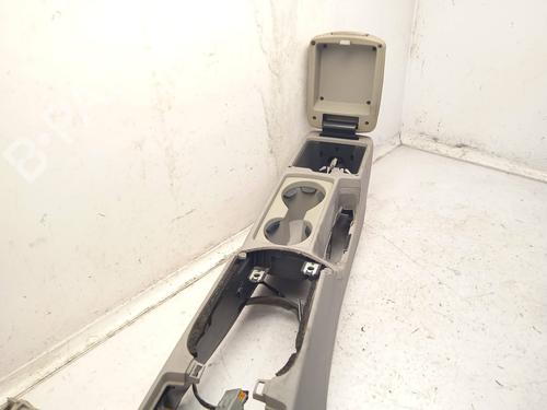 Armrest / Center console VOLVO S40 II (544) 1.6 D | BP11152633I20