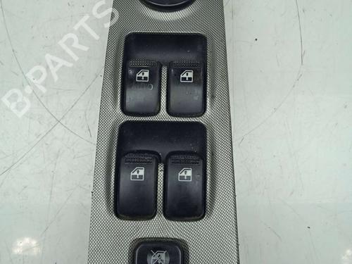 left-front-window-switch-hyundai-matrix-fc-9357017100-2001-2002-2003-2004-2005-2006-2007-2008-2009-2010-11922893 main image