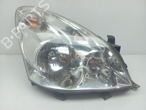 Højre forlygte TOYOTA COROLLA Verso (ZER_, ZZE12_, R1_) 2.0 D-4D (CUR10_, CUR10R) (116 hp) 31619889