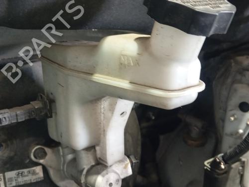 Used Brake master cylinder KIA SPORTAGE III (SL) 1.7 CRDi (116 hp) 24641582
