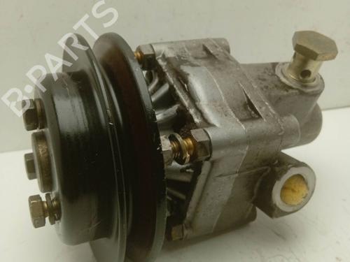 Used Steering pump NISSAN TRADE Van [1993-1998]  4306298
