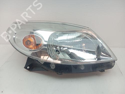 right-headlight-dacia-sandero-2008-37719059 main image