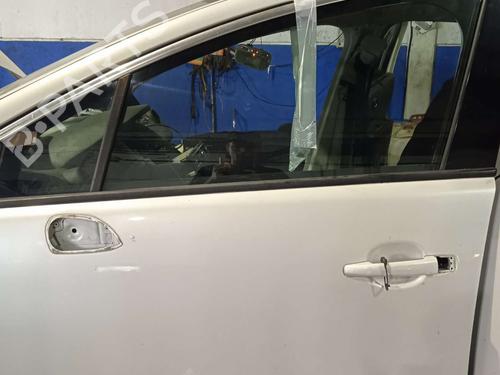 Used Left front door PEUGEOT 3008 I MPV (0U_) [2009-2017]  31618355