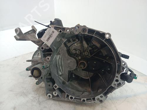 Girkasse Girkasse PEUGEOT 208 II (UB_, UP_, UW_, UJ_) 1.2 PureTech 100 (101 hp) 37172610 37172610
