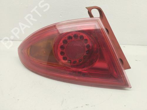 left-taillight-seat-leon-1p1-2005-2006-2007-2008-2009-2010-2011-2012-2013-36529018 main image