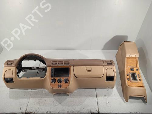Used Dashboard MERCEDES-BENZ M-CLASS (W163) ML 270 CDI (163.113) (163 hp) 13693117