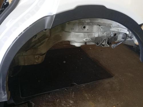 BP19517752C136 main image