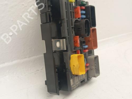 Fuse box PEUGEOT 807 (EB_) 2.0 HDI | BP33748159E1 - Image 2