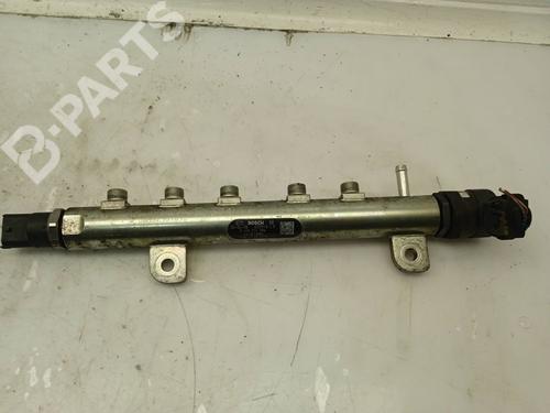 Used Injection rail Injection rail OPEL VECTRA C GTS (Z02) 1.9 CDTI (F68) (120 hp) 11154441 11154441