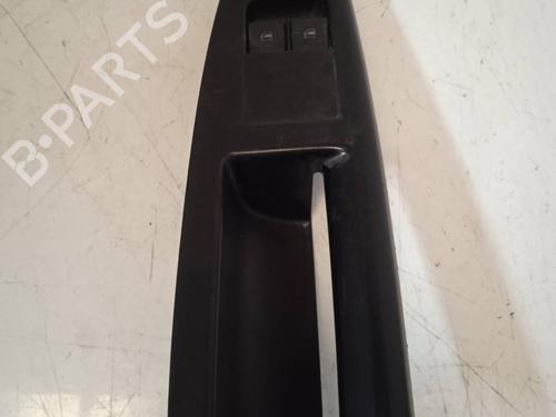 Used Left front window switch VW POLO IV (9N_, 9A_) 1.2 12V (64 hp) 4307686