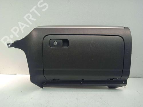 Used Glove box VW GOLF VI (5K1) 1.6 TDI (105 hp) 12321576