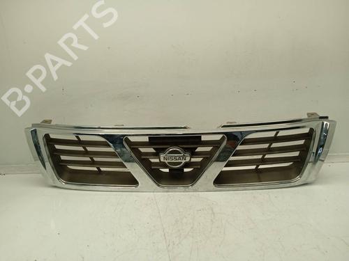 Used Grille NISSAN PATROL GR V Wagon (Y61) 3.0 DTi (158 hp) 4337389