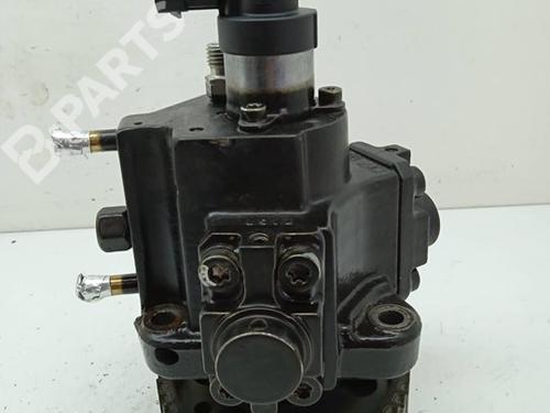 Used Injection pump OPEL VECTRA C GTS (Z02) 1.9 CDTI (F68) (120 hp) 11156869