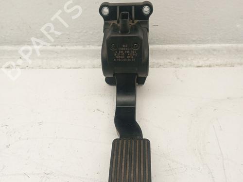 Used Pedal MERCEDES-BENZ VITO Van (W447) [2014-2026]  31620025