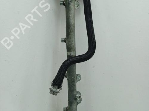 Used Injection rail Injection rail MERCEDES-BENZ C-CLASS (W202) [1993-2000] 4348305 4348305
