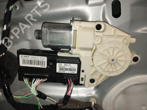 Used Front right window mechanism RENAULT LAGUNA III (BT0/1) [2007-2015]  17567327