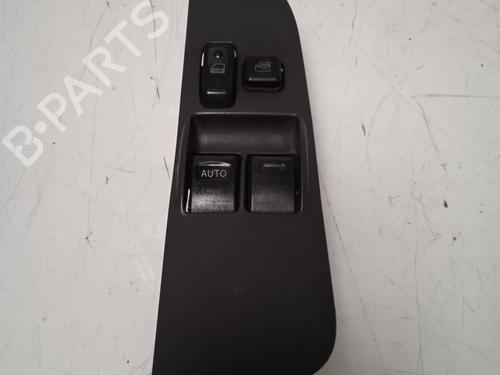 Used Left front window switch TOYOTA YARIS (_P1_) 1.0 (SCP10_, SCP10R) (68 hp) 4297052