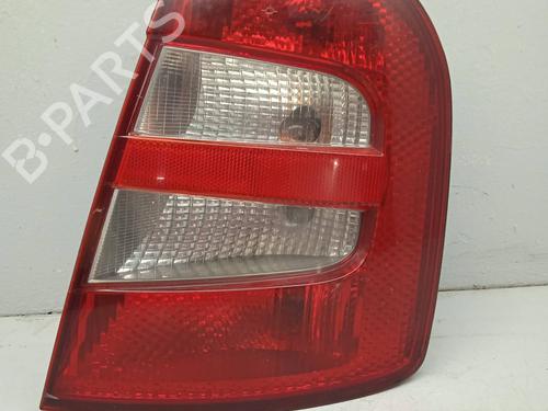 right-taillight-skoda-fabia-i-6y2-6y6945096b-5-puertas-1999-2000-2001-2002-2003-2004-2005-2006-2007-2008-15662935 main image
