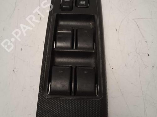 Used Left front window switch TOYOTA COROLLA Verso (ZER_, ZZE12_, R1_) 2.0 D-4D (CUR10_, CUR10R) (116 hp) 4357163