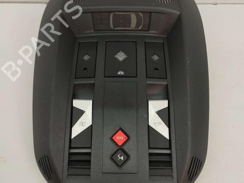 Used Interior roof light Interior roof light DS DS 7 (J4_, JC_) E-TENSE 4x4 300 (J45GBU) (299 hp) 40096533 40096533
