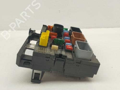 fuse-box-peugeot-207-wa_-wc_-2006-2007-2008-2009-2010-2011-2012-2013-2014-2015-37520295 main image