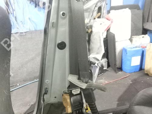 Sikkerhedssele foran højre HONDA CIVIC VIII Hatchback (FN, FK) 2.2 CTDi (FK3) (140 hp) 31620577