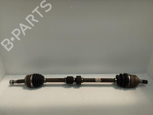 Used Right front driveshaft HYUNDAI i30 Estate (FD) 1.6 CRDi (116 hp) 18881706
