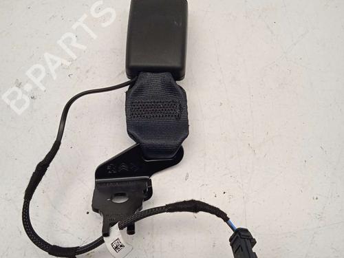 other-ds-ds-3-ds-3-crossback-ur_-uc_-uj_-15-bluehdi-130-ucyhzr-640351300-2018-16933182 main image