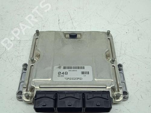 engine-control-unit-ecu-volvo-s40-i-644-edc15c3-1995-1996-1997-1998-1999-2000-2001-2002-2003-2004-4296658 main image