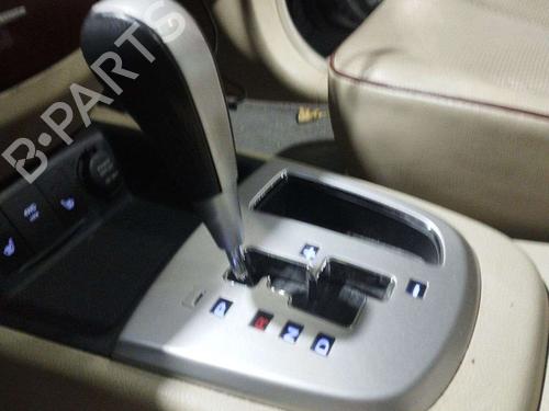 Used Gear lever HYUNDAI SANTA FÉ II (CM) [2005-2015]  31621117